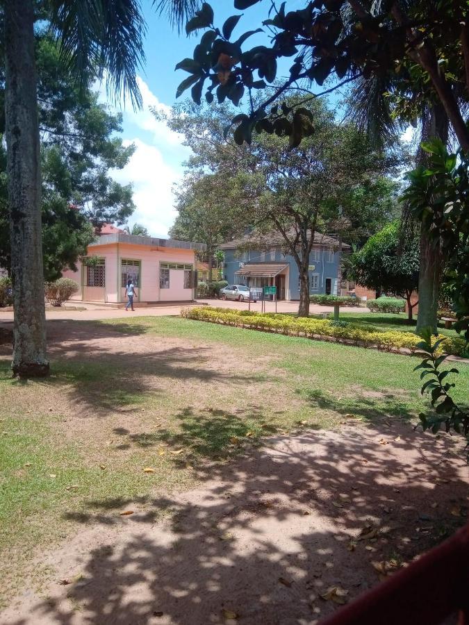 Mahali Guesthouse, Makindye Hill Kampala Esterno foto